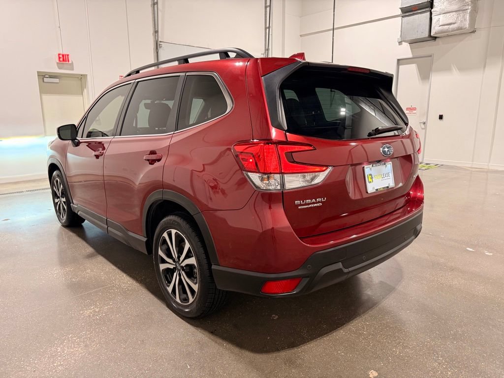 Used 2023 Subaru Forester Limited AWD/4WD image 7