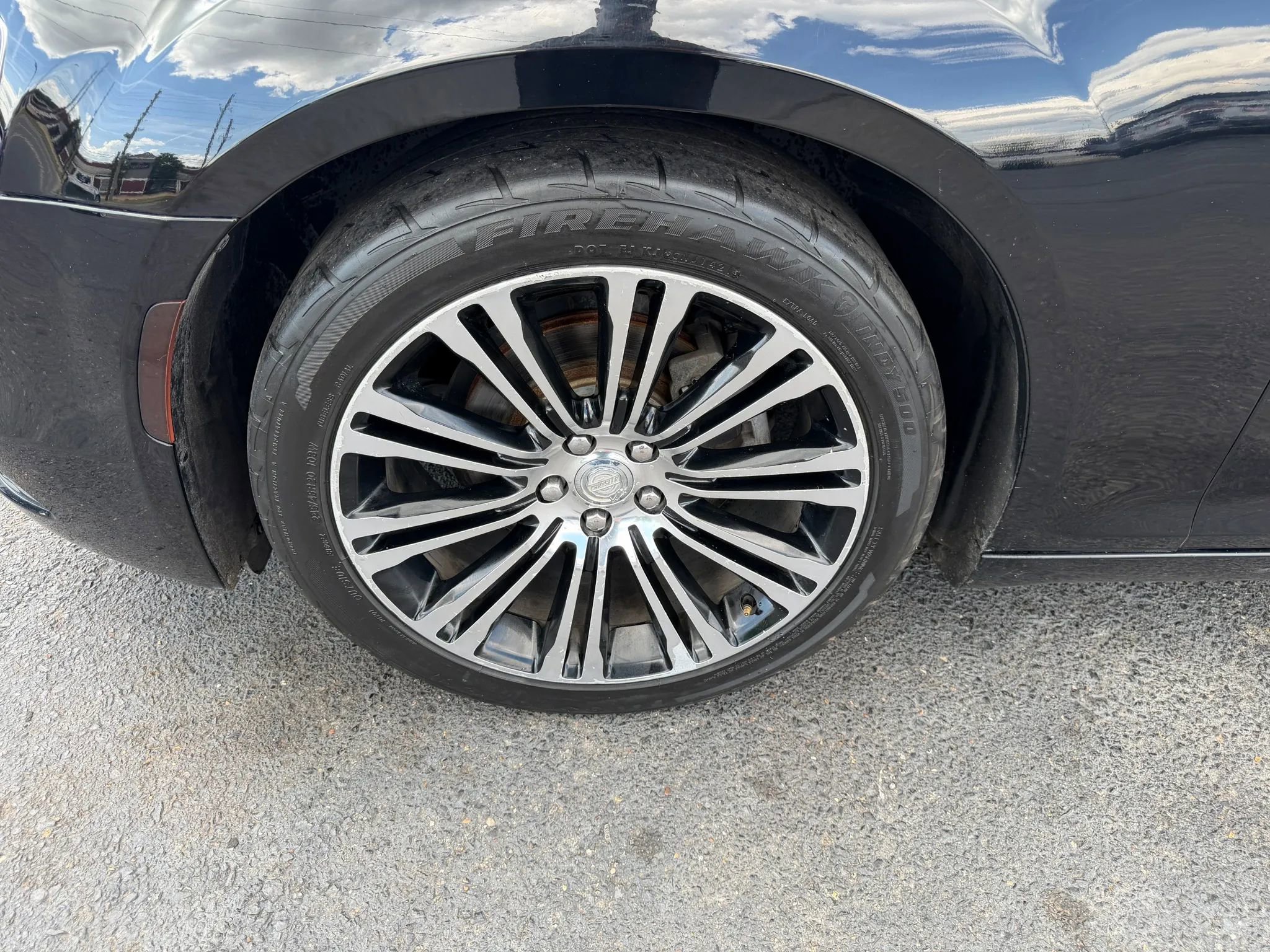 Used 2018 Chrysler 300 Touring L RWD image 19