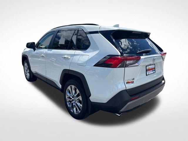 Used 2021 Toyota RAV4 Limited w/ Limited Grade Weather Package AWD/4WD image 3