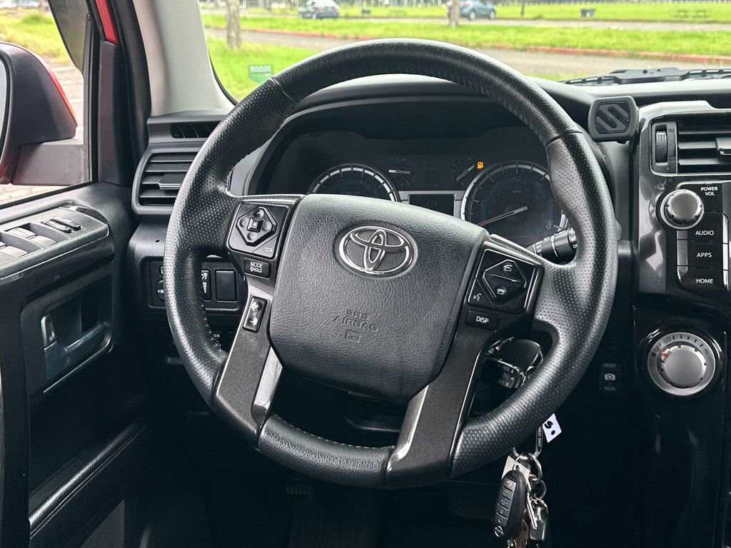 Used 2019 Toyota 4Runner TRD Off-Road image 18
