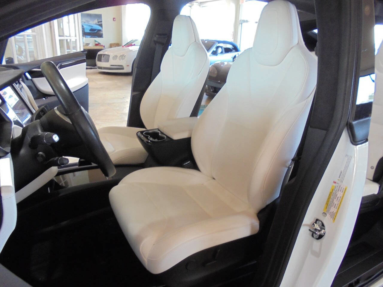 Used 2018 Tesla Model X P100D image 9