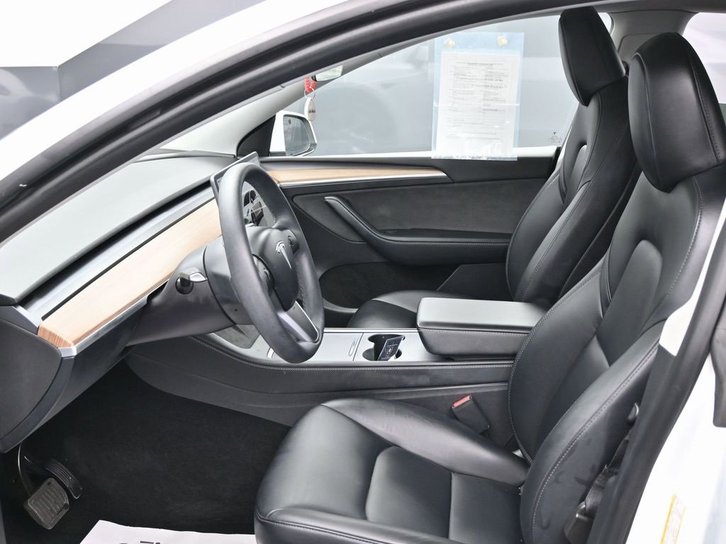 Used 2023 Tesla Model Y Long Range image 16