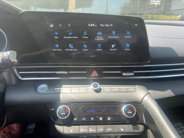 Certified 2023 Hyundai Elantra Limited FWD image 7