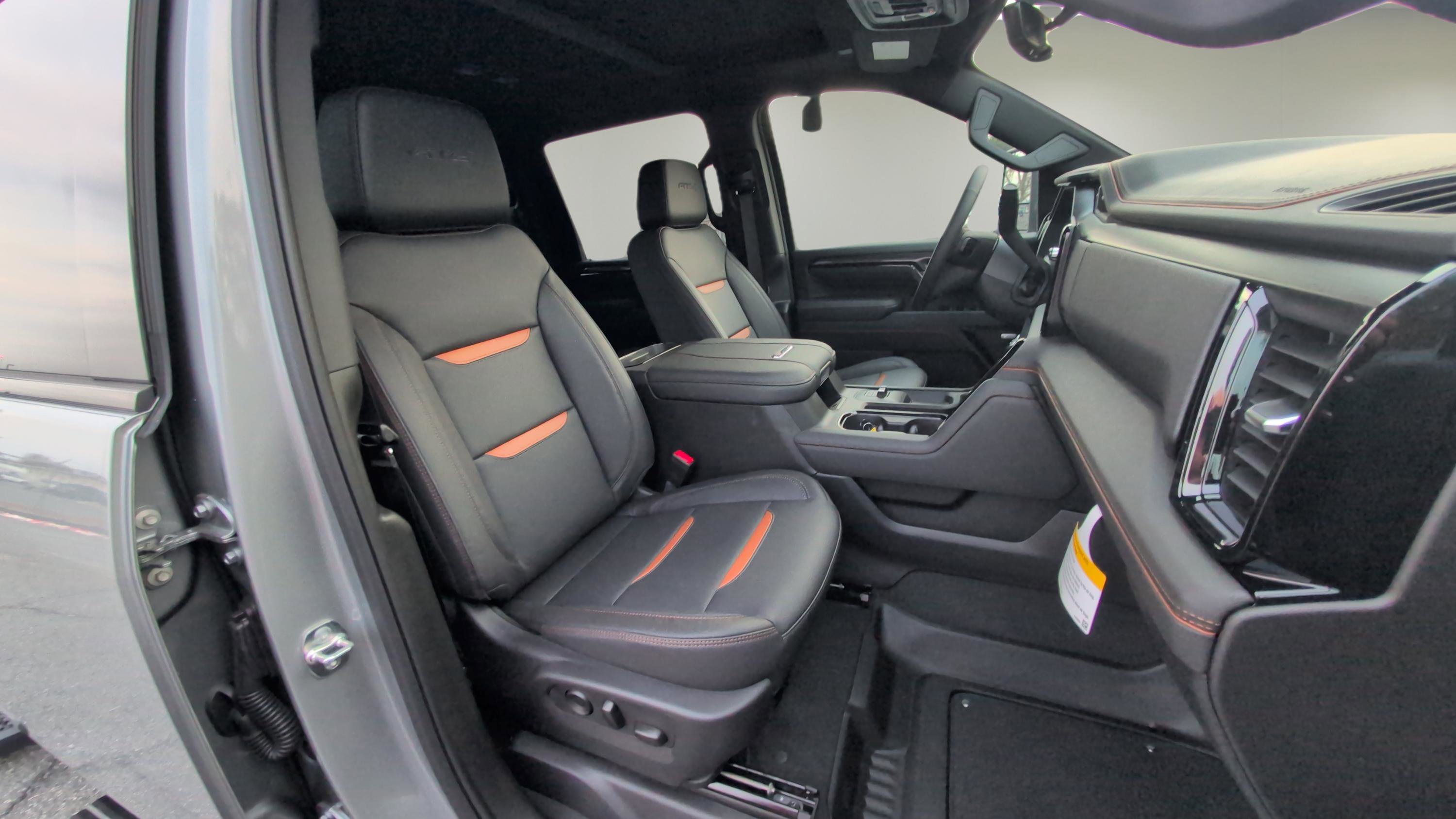 New 2026 GMC Sierra 2500 AT4 w/ AT4 Premium Plus Package image 12