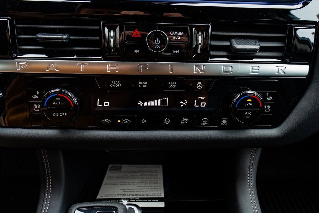 New 2026 Nissan Pathfinder Platinum image 19