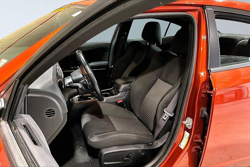 Used 2022 Dodge Charger R/T image 25