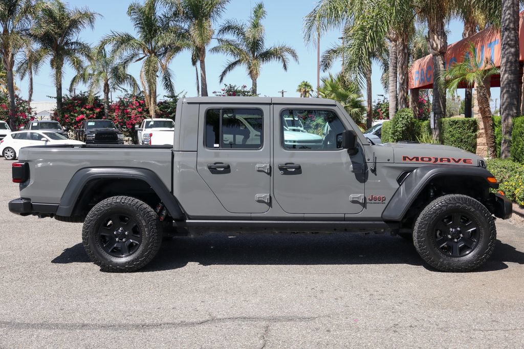 Used 2023 Jeep Gladiator Mojave w/ LED Lighting Group AWD/4WD image 11