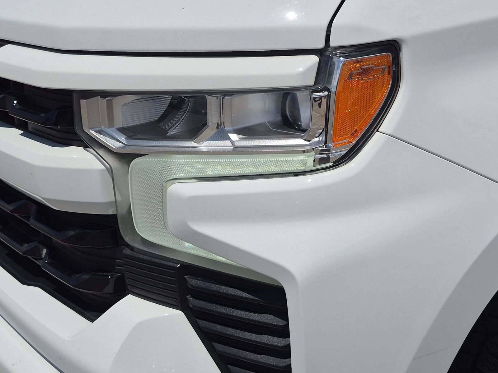Used 2023 Chevrolet Silverado 1500 RST AWD/4WD image 9