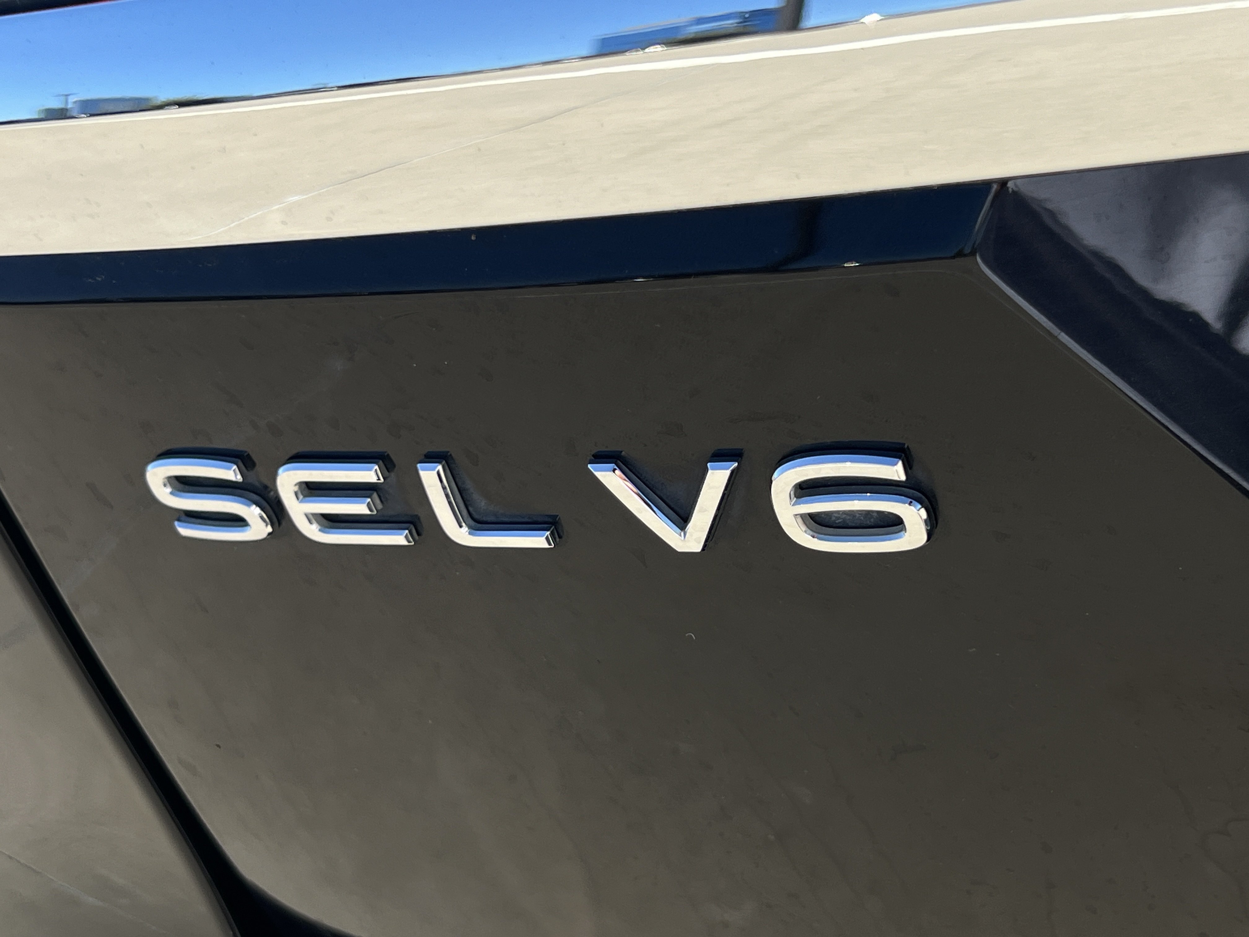 Used 2021 Volkswagen Atlas SEL FWD image 34