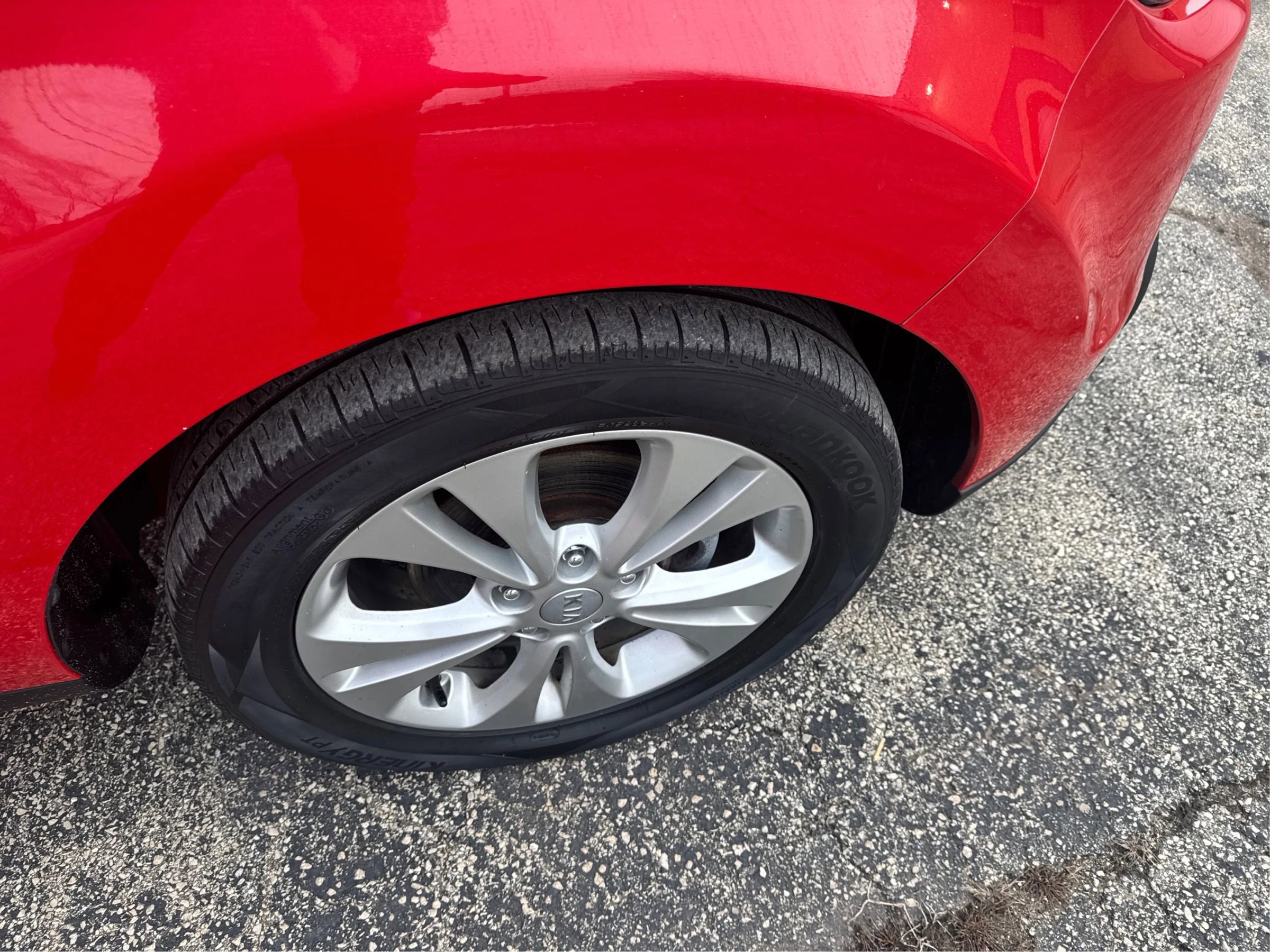 Used 2015 Kia Soul + image 22