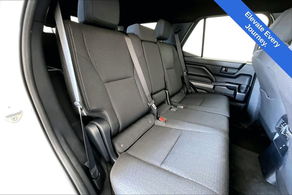 Used 2025 Toyota 4Runner SR5 image 35