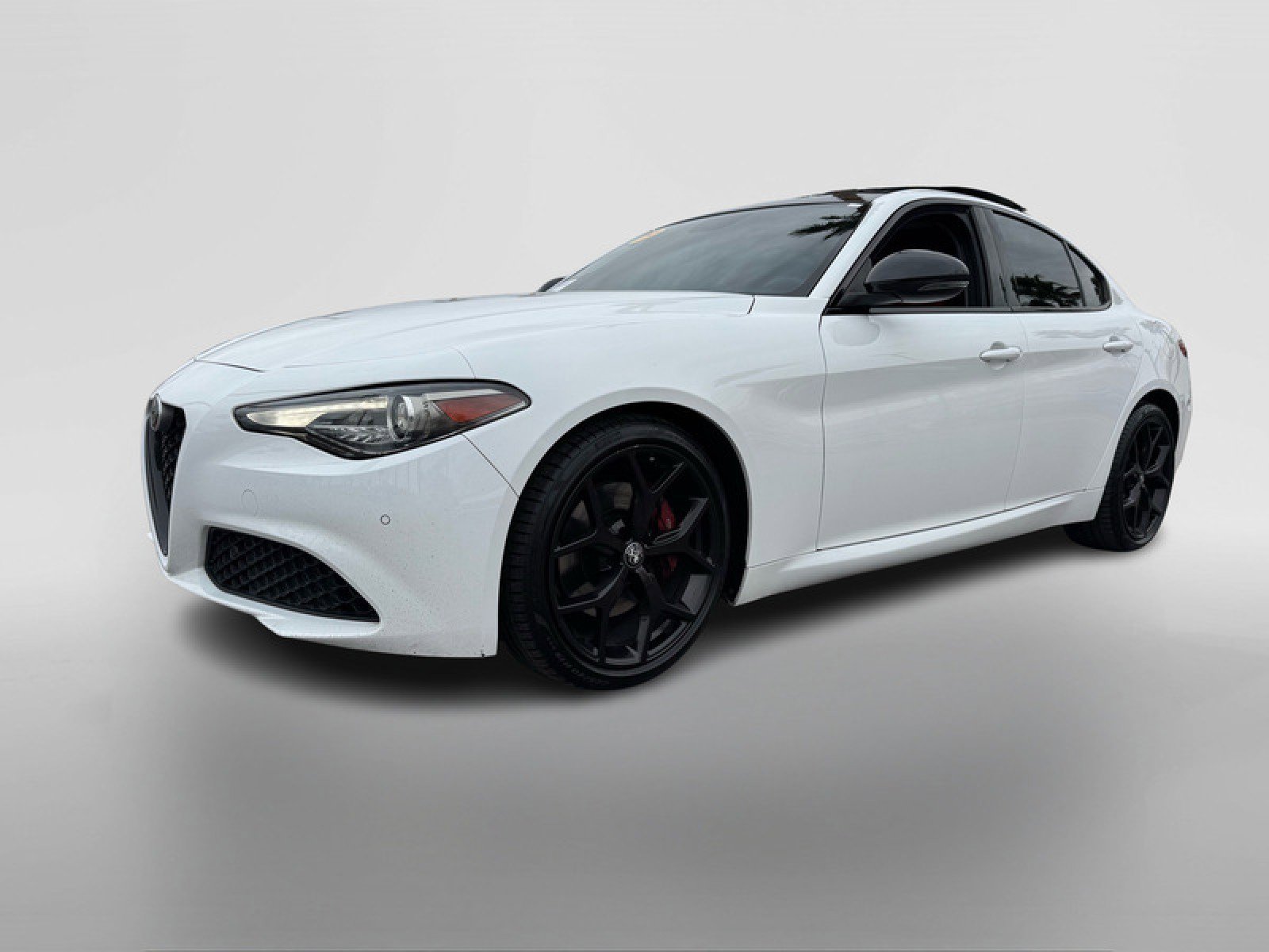 Used 2019 Alfa Romeo Giulia nero edizione w/ Nero Edizione image 9