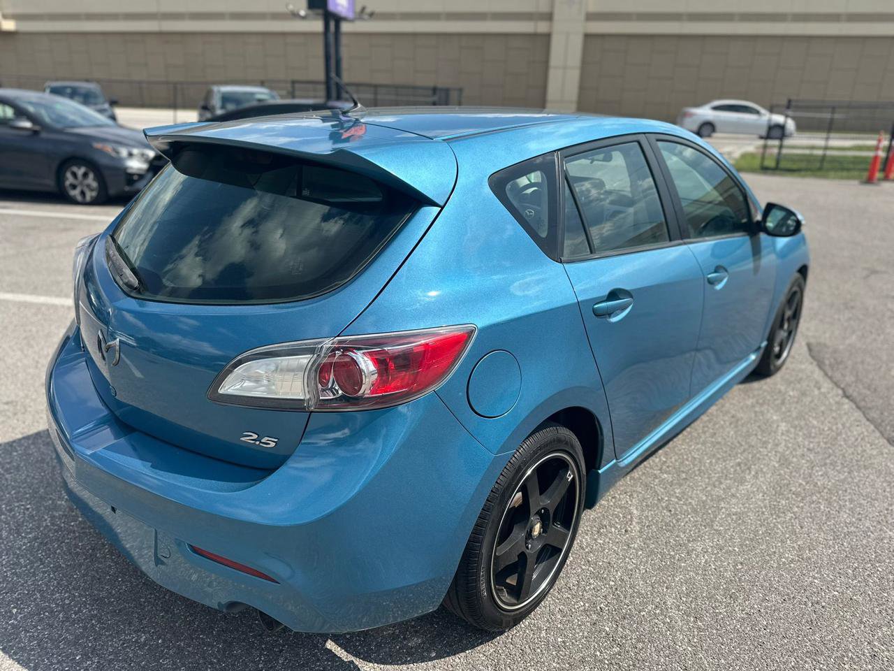 Used 2010 MAZDA MAZDA3 s Sport FWD image 15