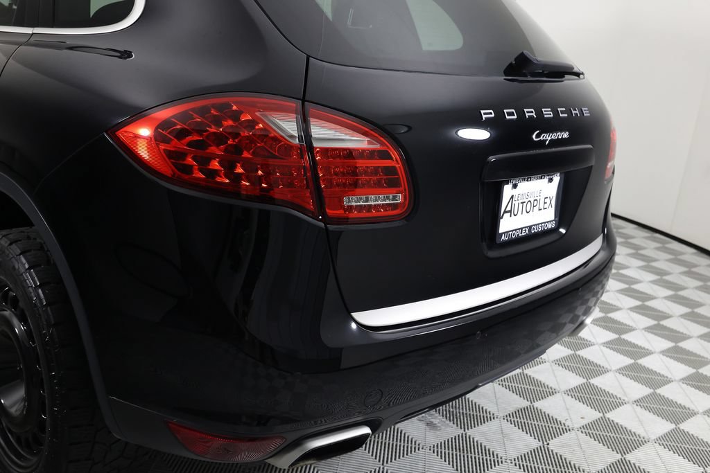 Used 2014 Porsche Cayenne Diesel Platinum Edition AWD/4WD image 56