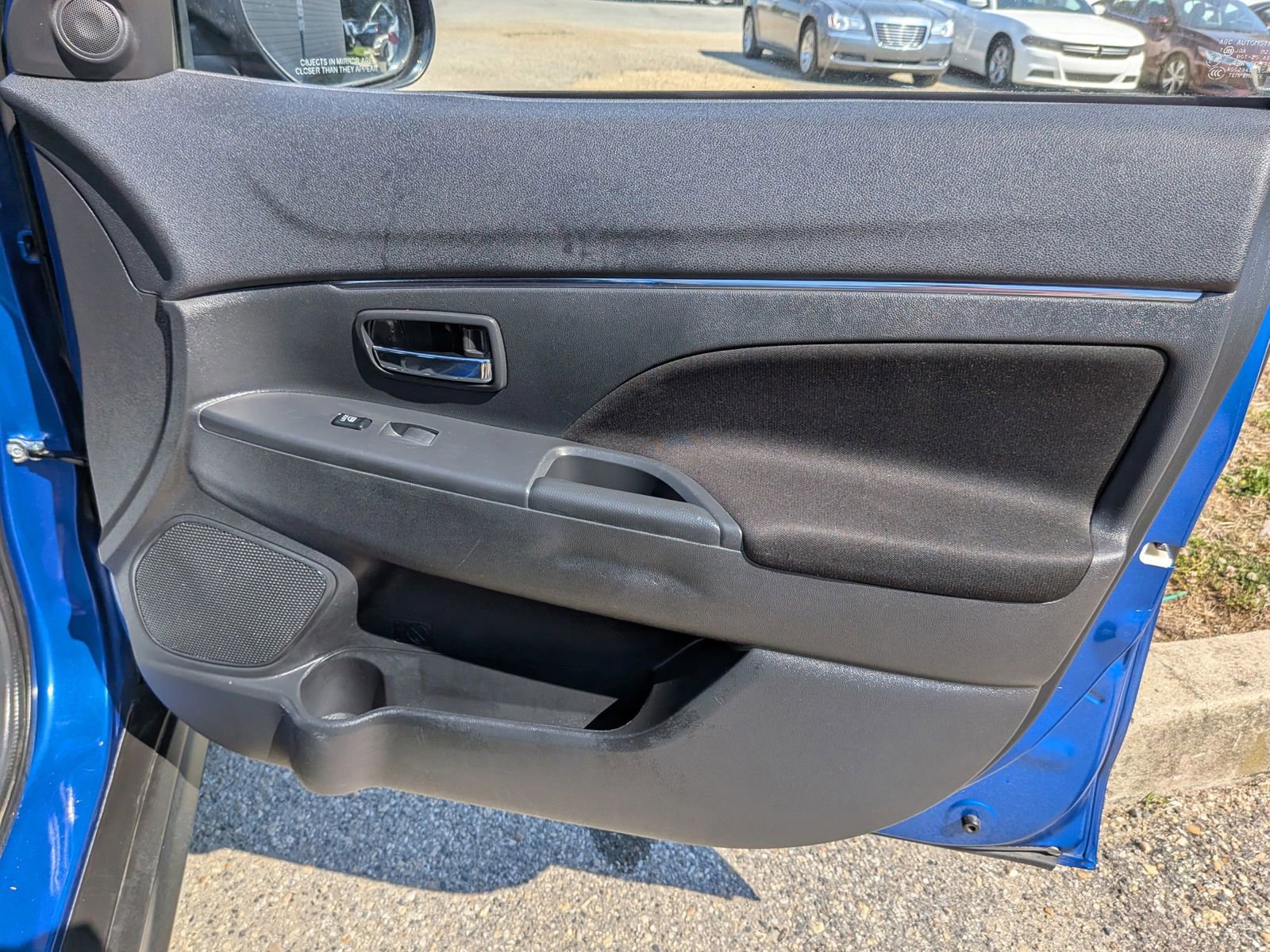 Used 2020 Mitsubishi Outlander Sport ES FWD image 29