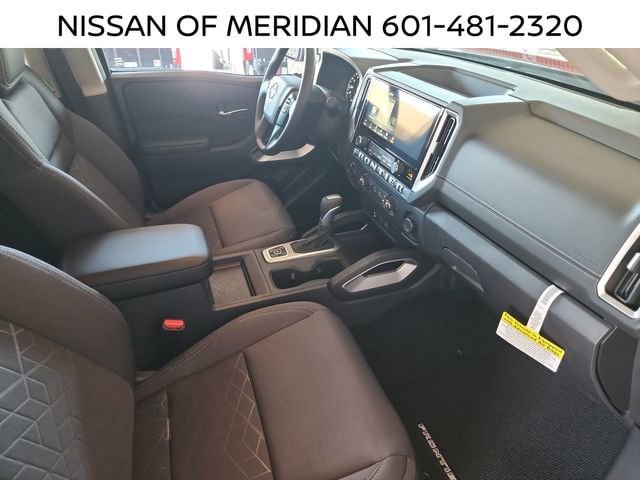 New 2026 Nissan Frontier SV w/ Tow Package AWD/4WD image 12
