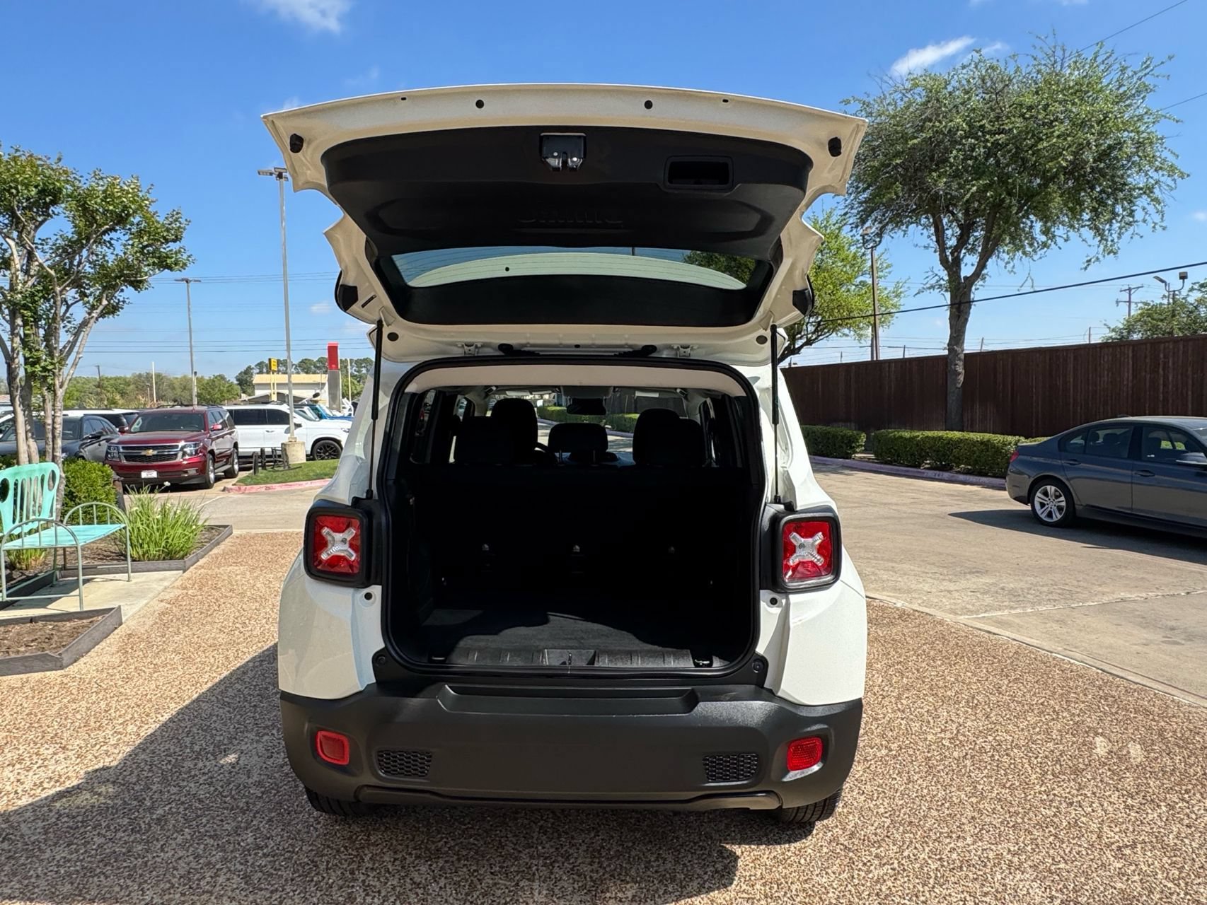 Used 2021 Jeep Renegade Sport AWD/4WD image 15