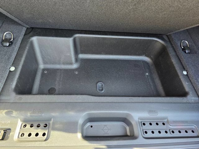 New 2025 Jeep Wrangler Unlimited Sahara w/ Safety Group AWD/4WD image 35