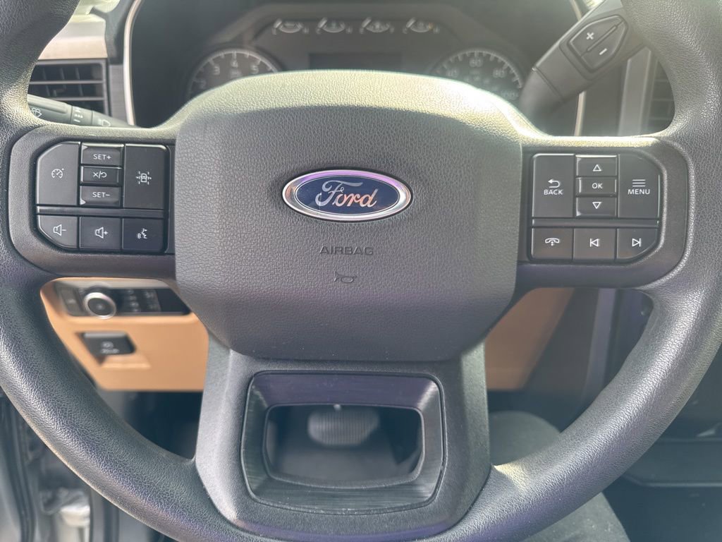 Used 2023 Ford F150 XLT w/ Trailer Tow Package image 17