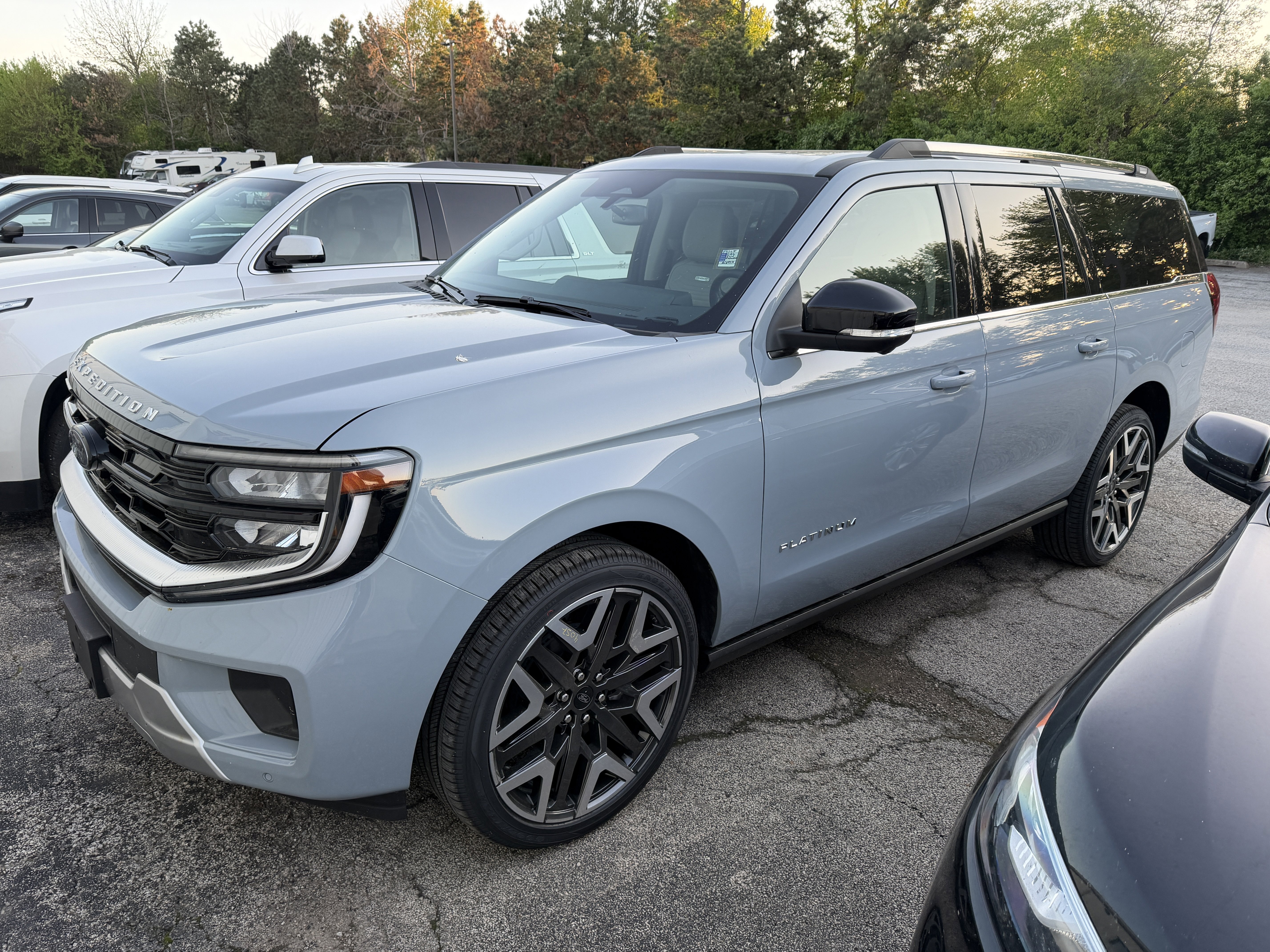 New 2026 Ford Expedition Max Platinum w/ Platinum Ultimate Package AWD/4WD image 12