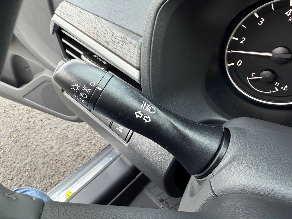 New 2025 Nissan Altima 2.5 SL image 29