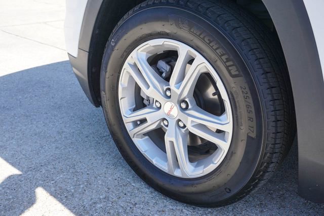 Used 2024 GMC Terrain SLE image 9