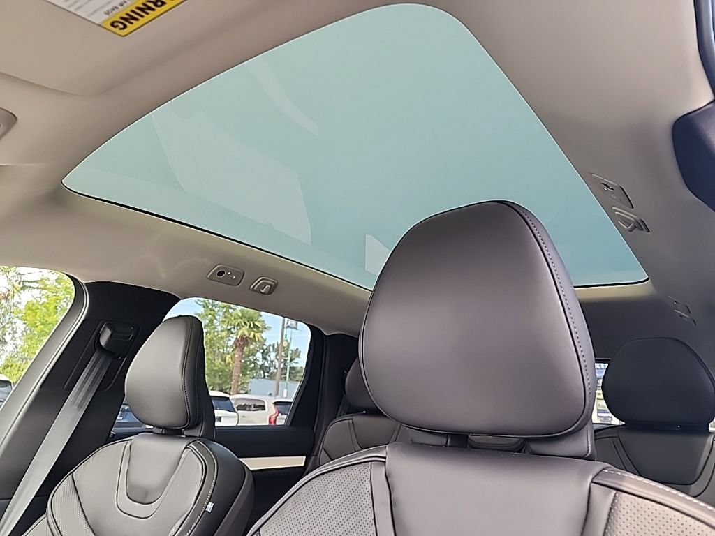 New 2026 Volvo EX90 Ultra AWD/4WD image 14