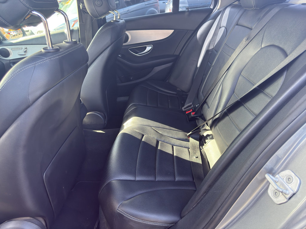 Used 2015 Mercedes-Benz C 300 Sedan image 11