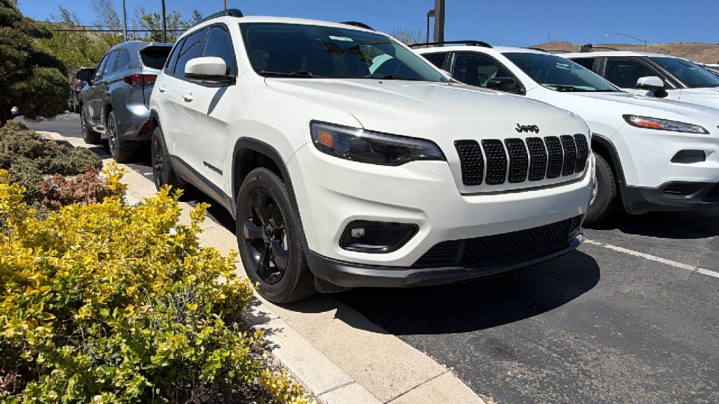 Used 2019 Jeep Cherokee Latitude Plus image 1