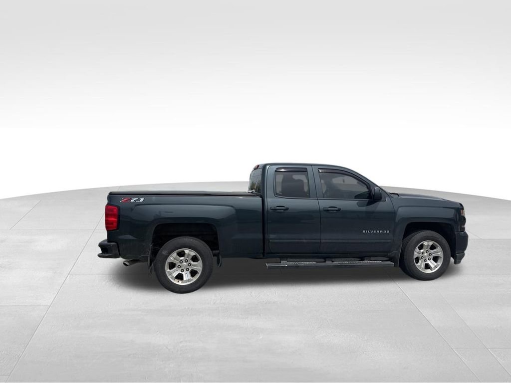 Used 2018 Chevrolet Silverado 1500 LT w/ All Star Edition image 8