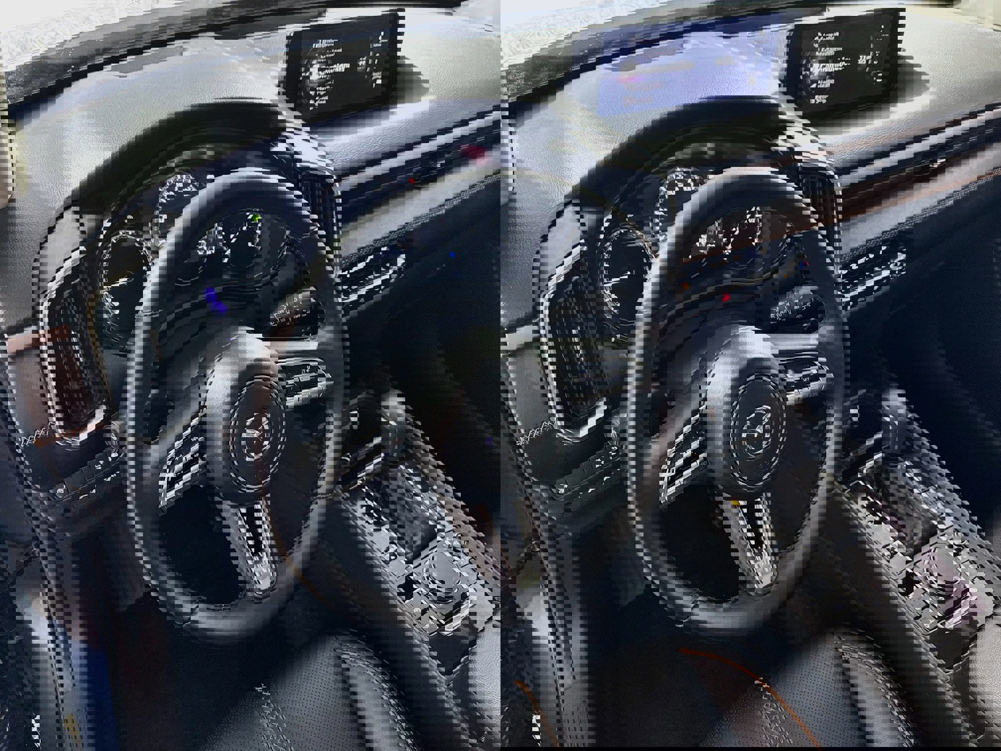 Used 2025 MAZDA CX-50 2.5 Hybrid w/ Premium Plus Pkg image 25