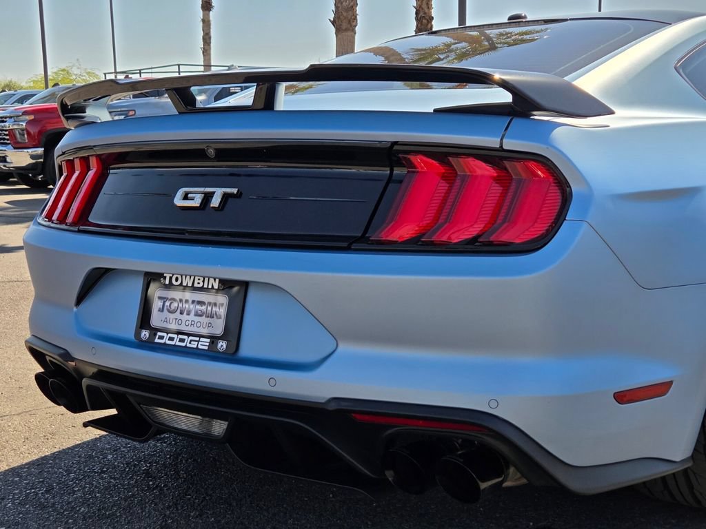 Used 2018 Ford Mustang GT Premium w/ GT Performance Package RWD image 5