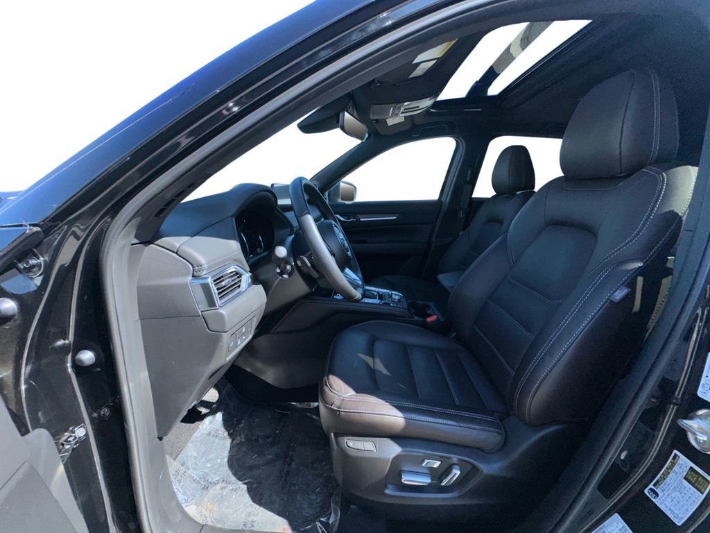 Used 2025 MAZDA CX-5 Signature image 9
