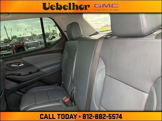 Used 2019 Chevrolet Traverse LT w/ LT Premium Package AWD/4WD image 19