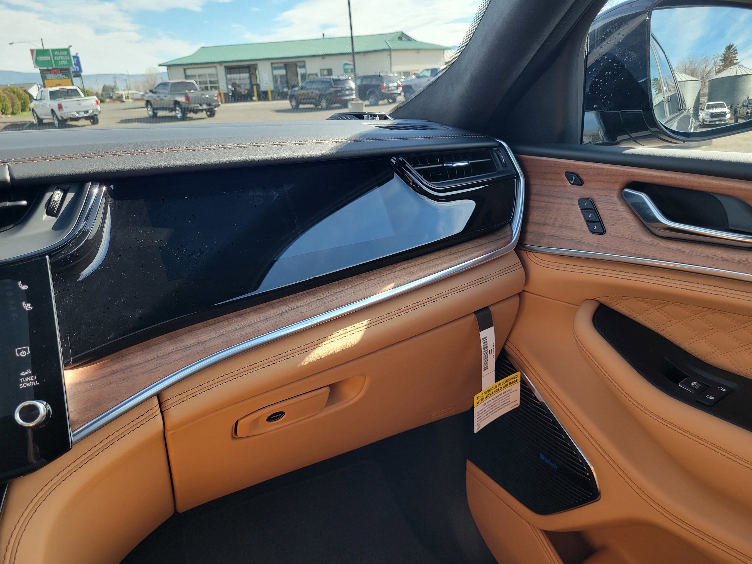 New 2026 Jeep Grand Cherokee L Summit image 27