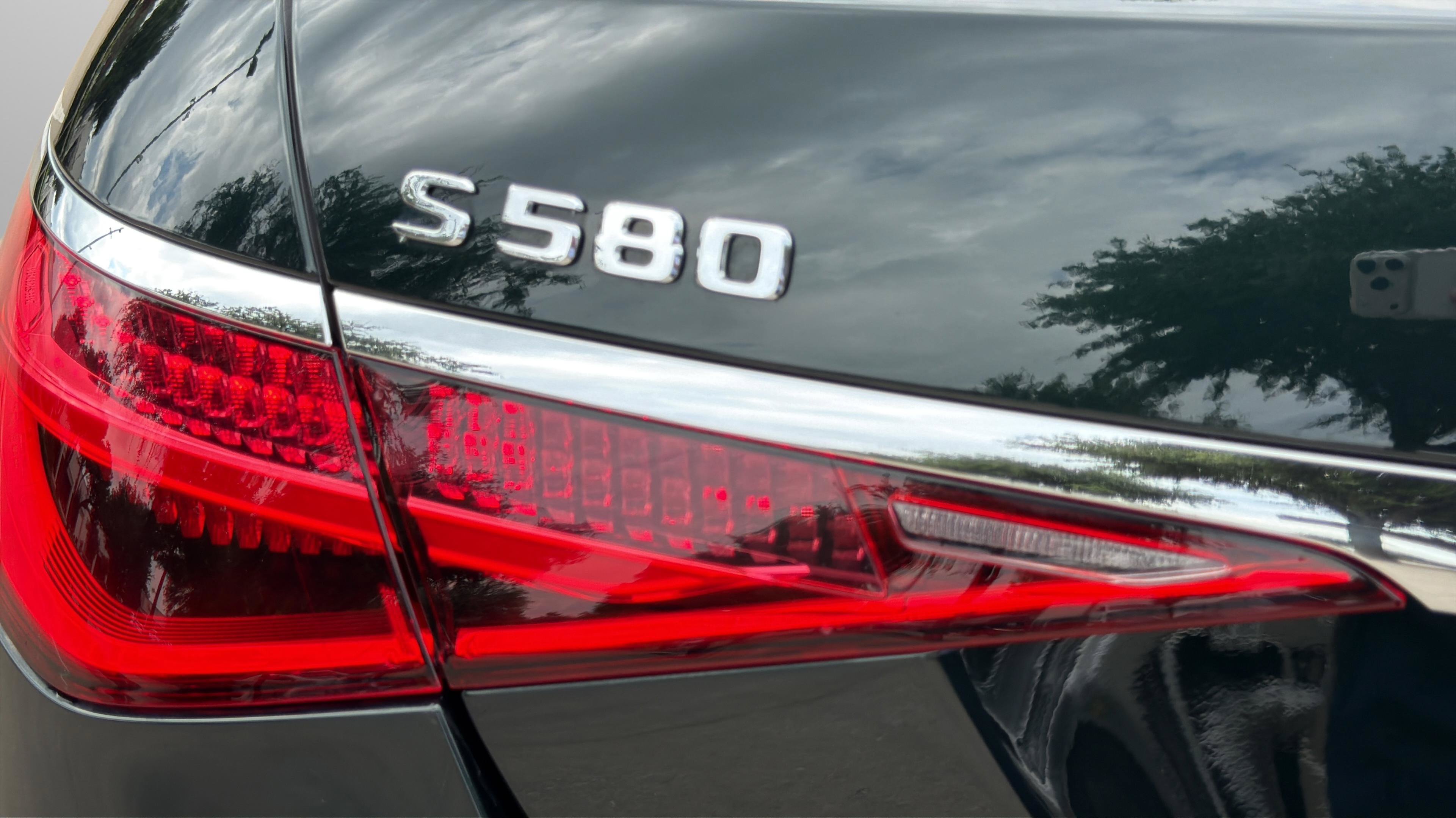 Certified 2023 Mercedes-Benz S 580 4MATIC Sedan image 30