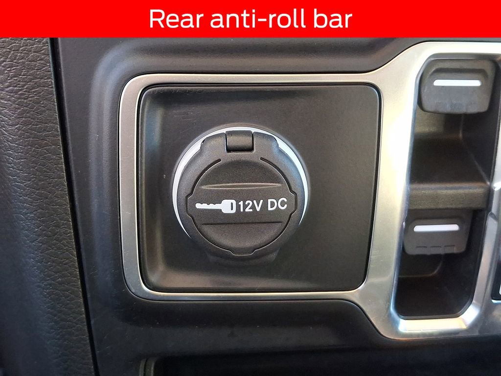 Used 2022 Jeep Wrangler Unlimited Sahara w/ Cold Weather Group image 23