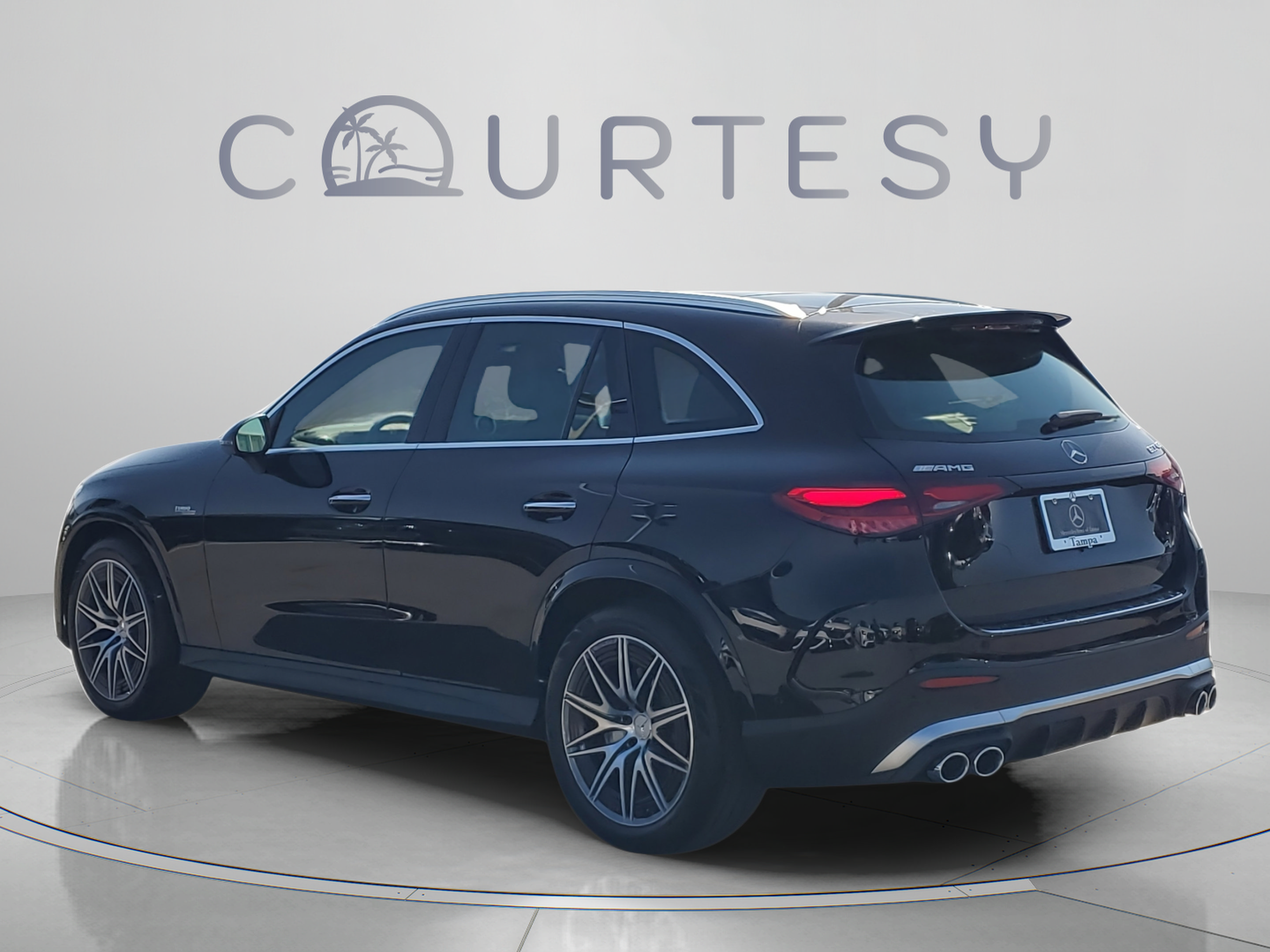 Certified 2026 Mercedes-Benz GLC 43 AMG 4MATIC image 3