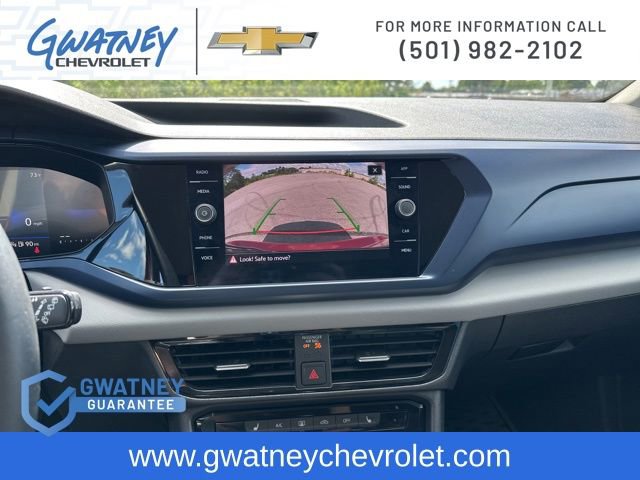 Used 2023 Volkswagen Taos SE image 21