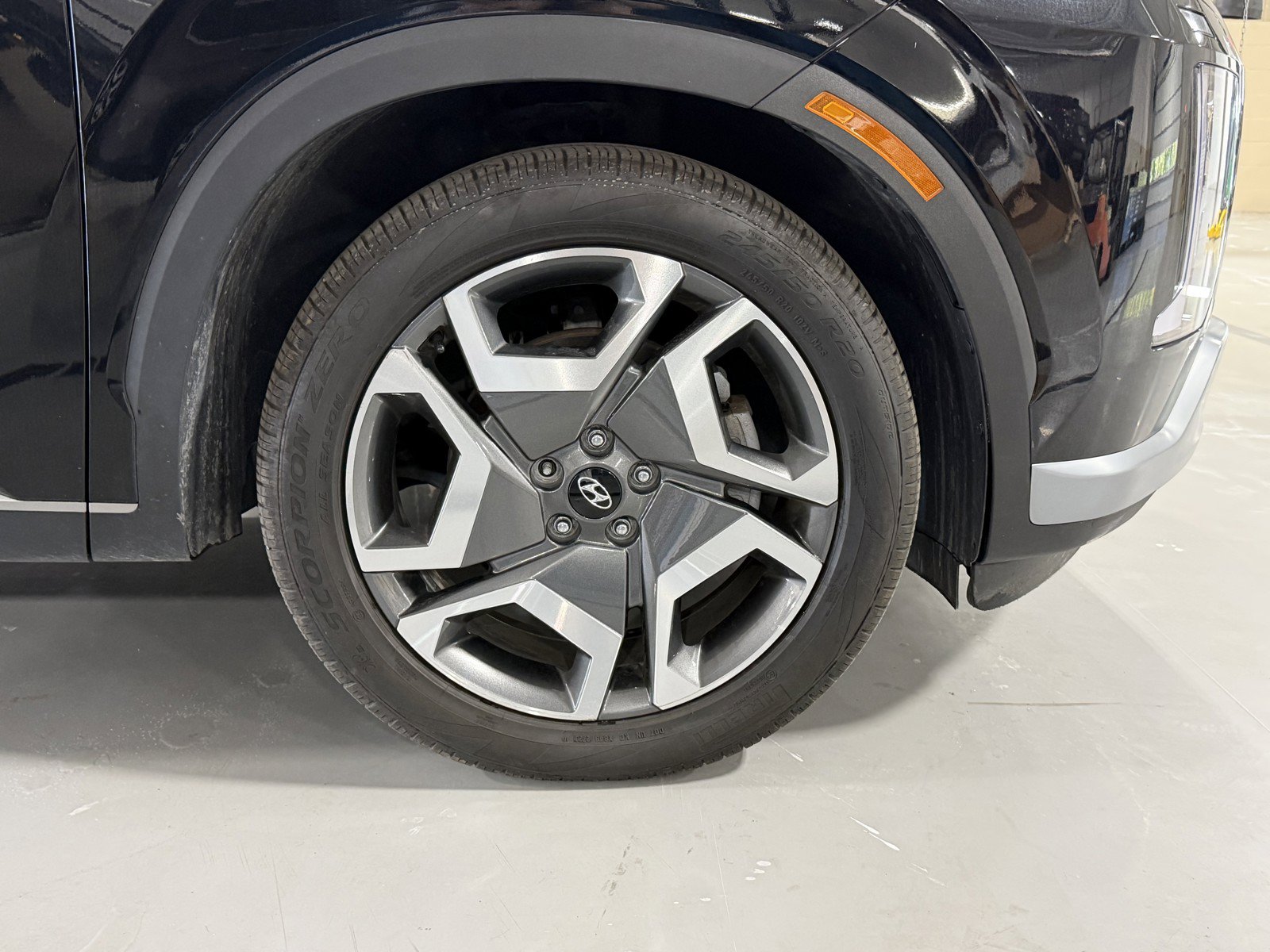 Certified 2023 Hyundai Palisade Limited AWD/4WD image 27