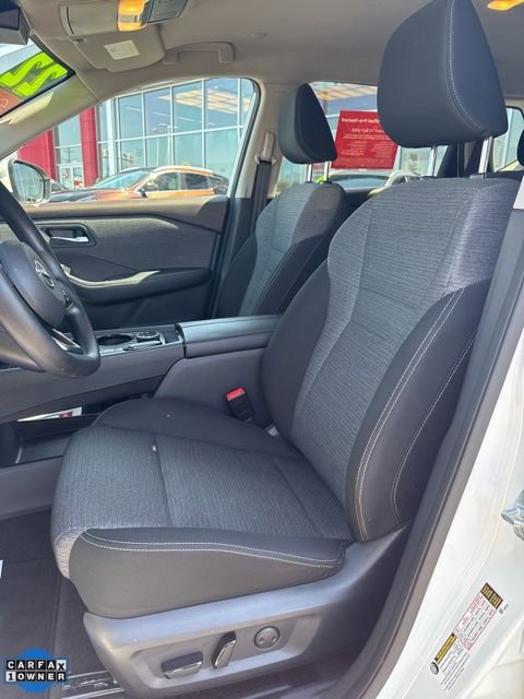 Certified 2022 Nissan Rogue SV image 9