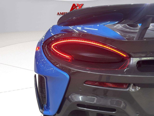 Used 2020 McLaren 600LT Spider image 33