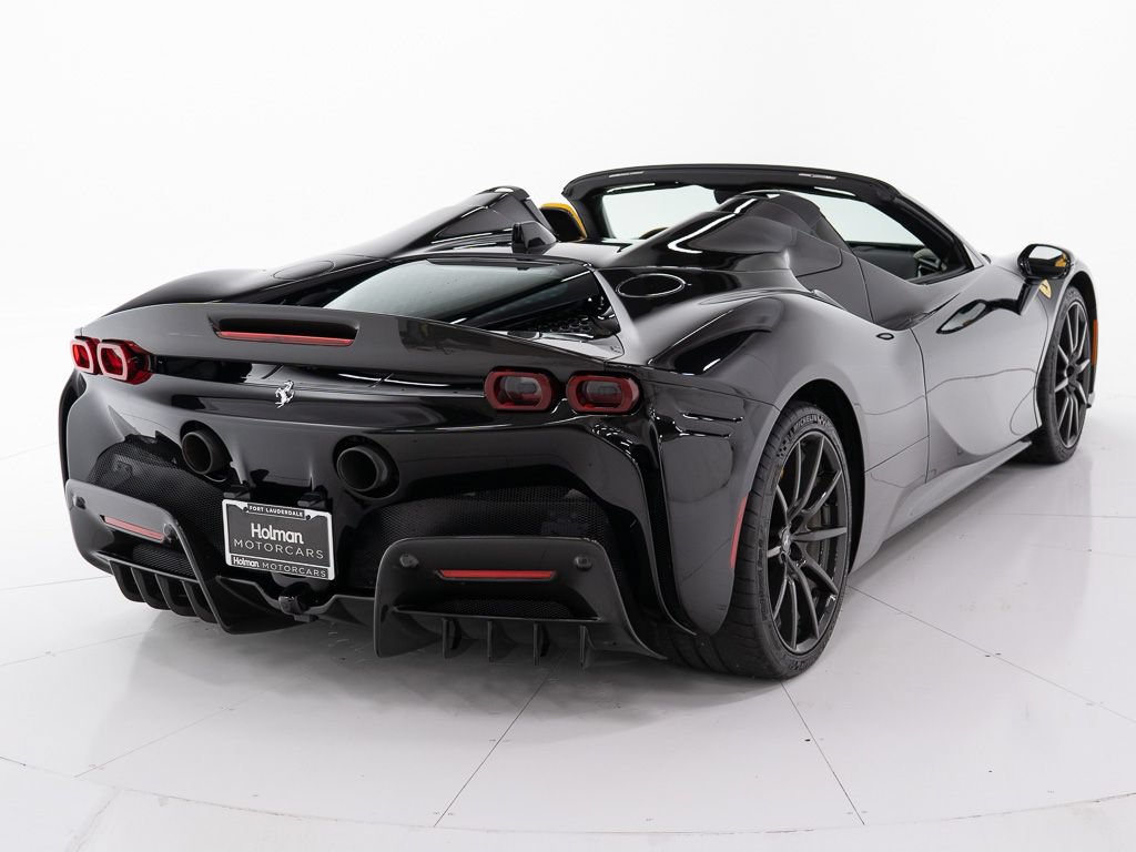 Used 2022 Ferrari SF90 Spider AWD/4WD image 5