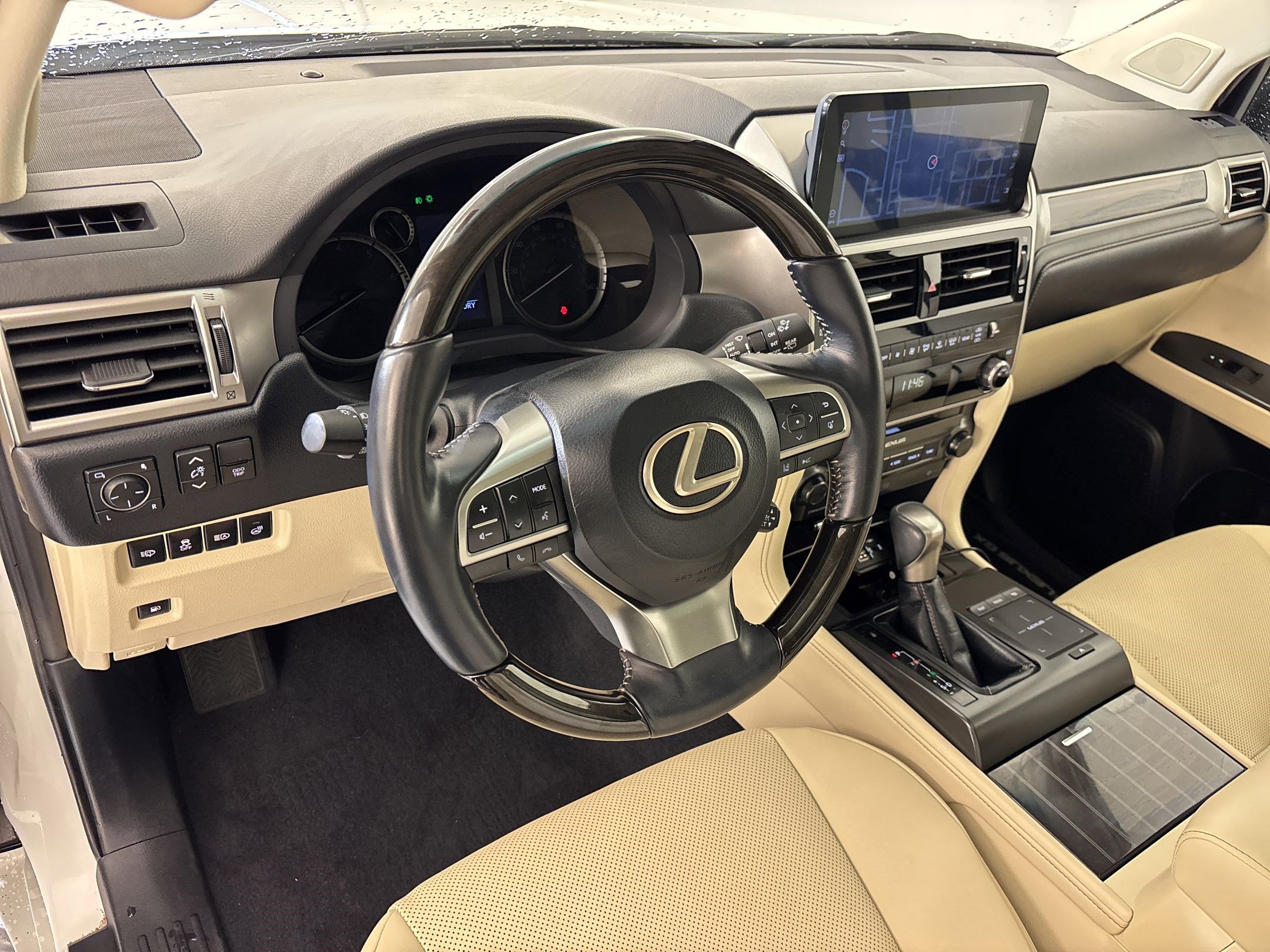 Used 2023 Lexus GX 460 Premium w/ Premium Plus Package AWD/4WD image 4