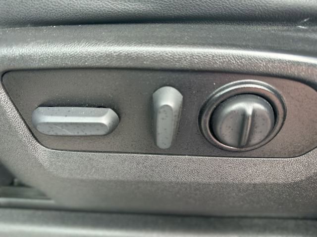 Used 2022 GMC Sierra 1500 AT4 w/ AT4 Premium Package image 13