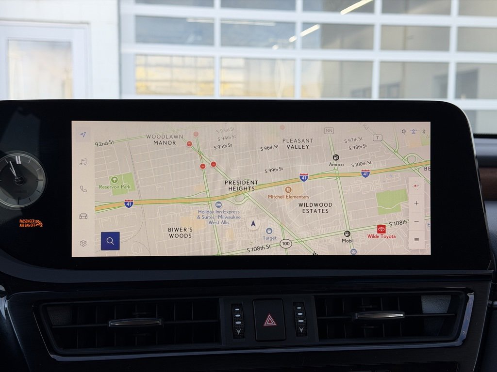 Used 2023 Lexus ES 350 Ultra Luxury image 31