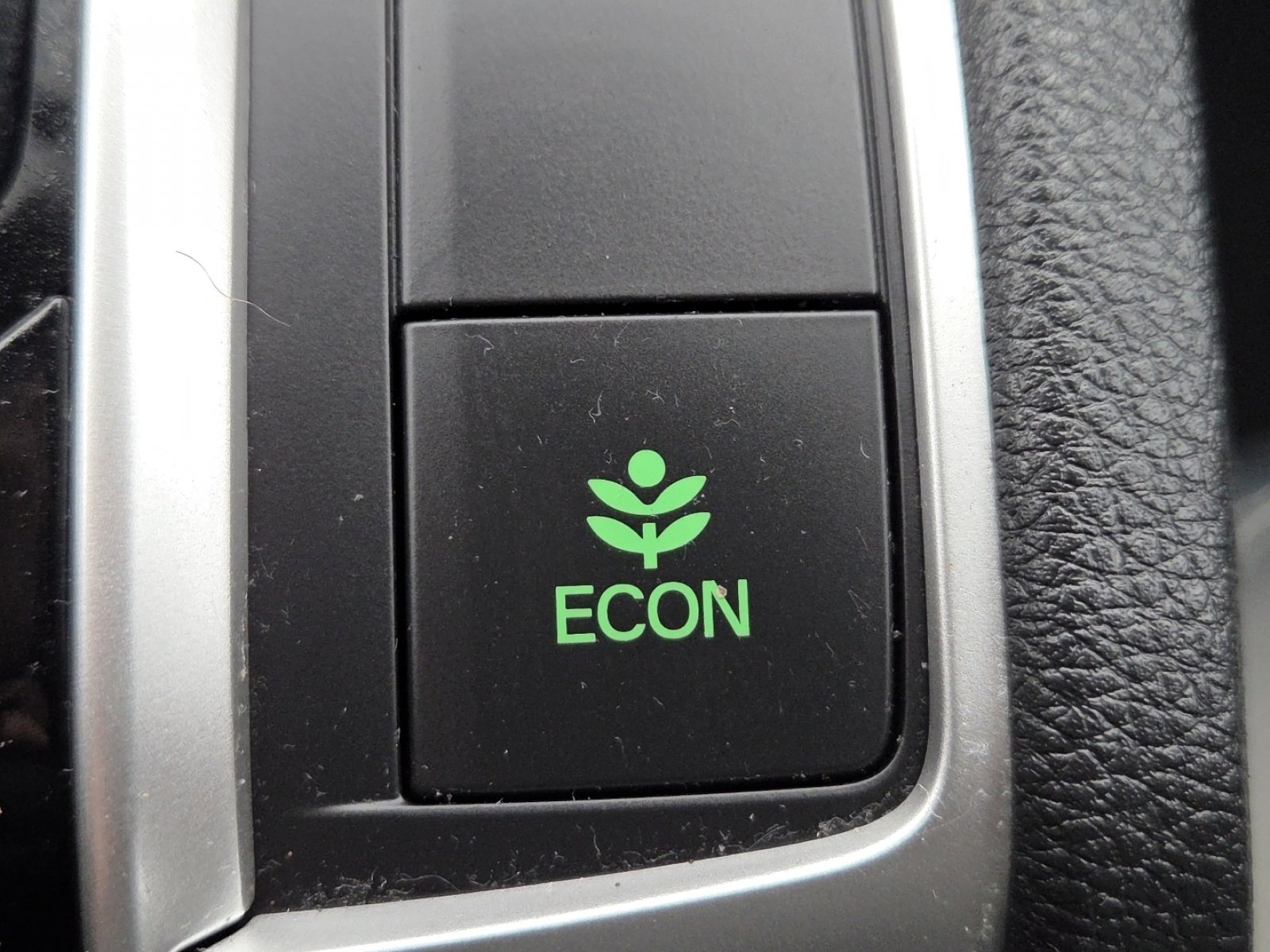 Used 2020 Honda Civic EX image 32