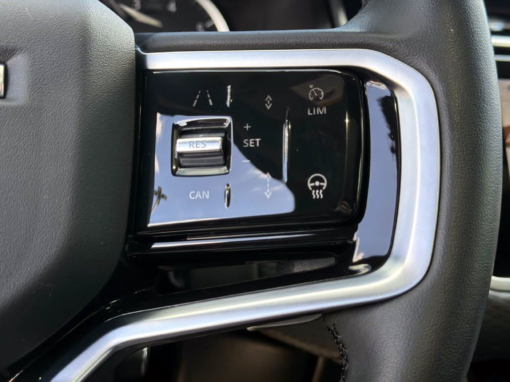 Used 2023 Land Rover Range Rover Velar R-Dynamic S AWD/4WD image 28