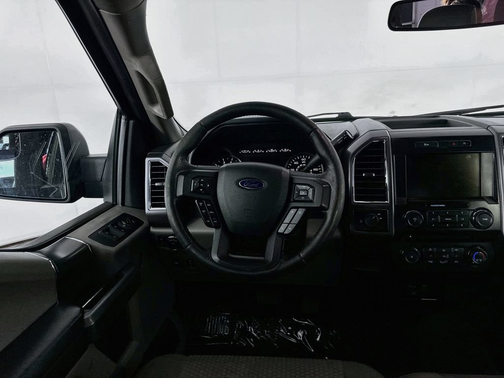 Used 2015 Ford F150 XLT w/ Equipment Group 302A Luxury RWD image 29