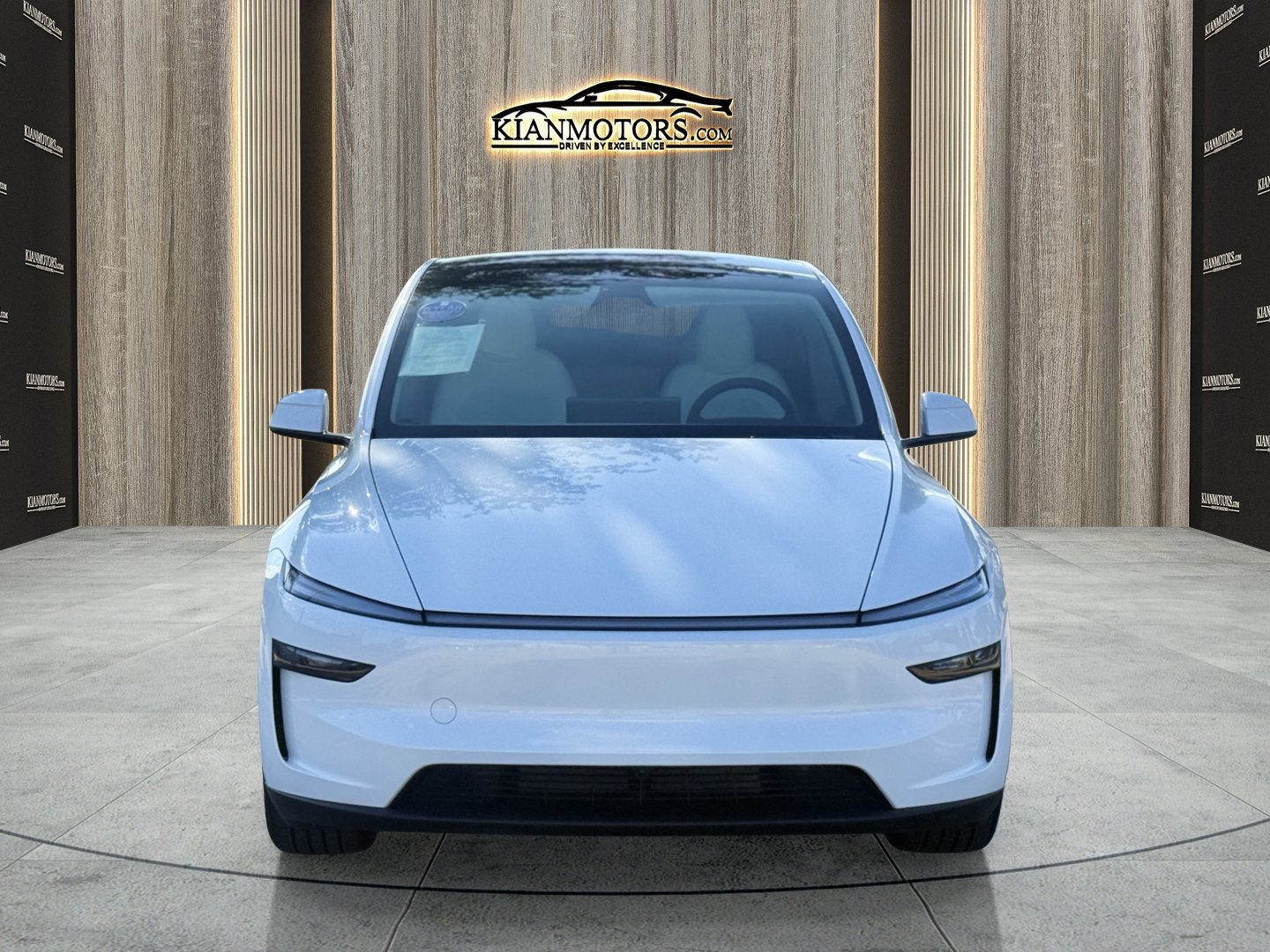 Used 2026 Tesla Model Y 2WD image 2